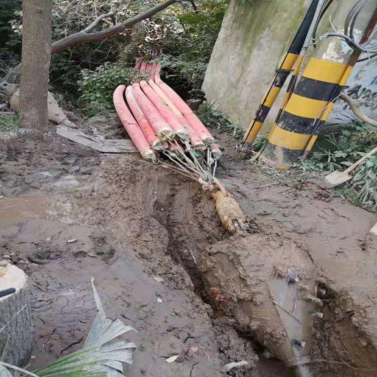 青岛武汉门拖拉管